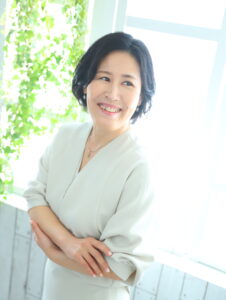 堀亜砂子